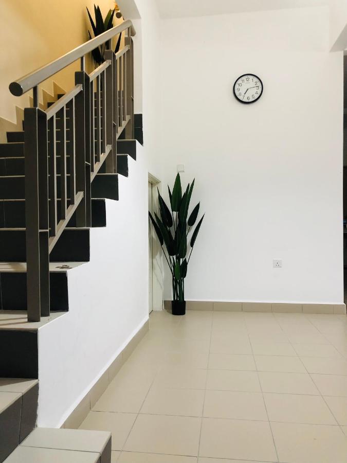 Alyn Home Batu Pahat IV Wifi Cuckoo エクステリア 写真