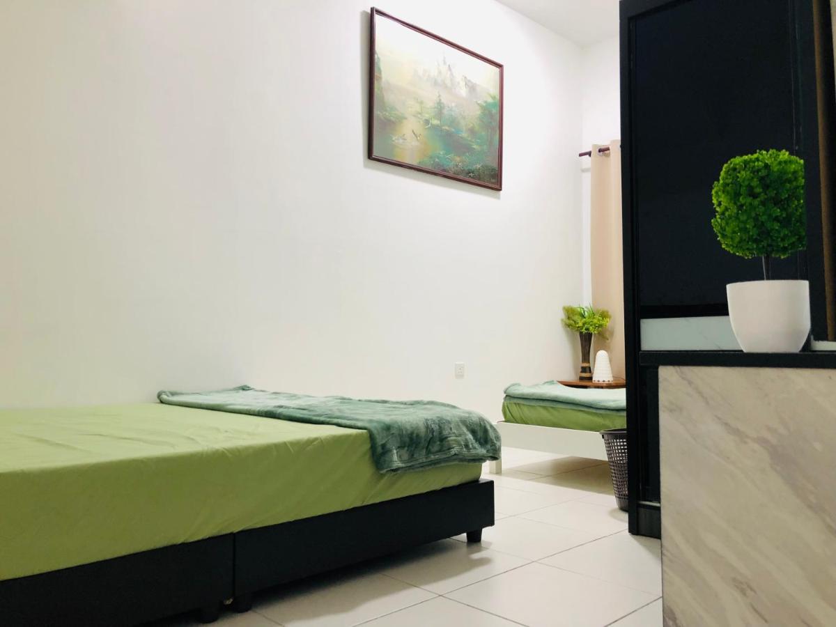 Alyn Home Batu Pahat IV Wifi Cuckoo エクステリア 写真