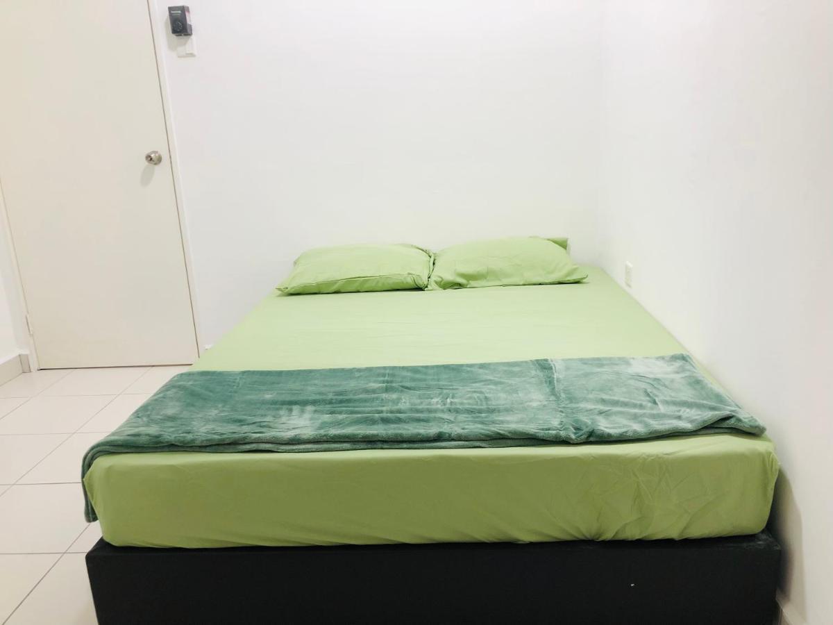 Alyn Home Batu Pahat IV Wifi Cuckoo エクステリア 写真