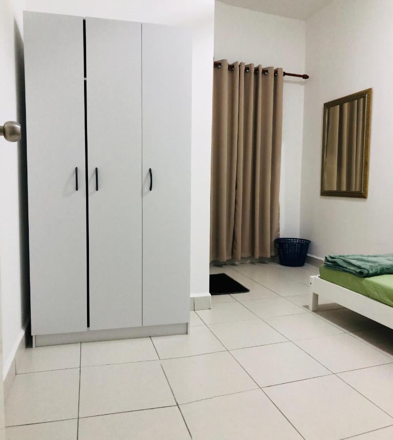 Alyn Home Batu Pahat IV Wifi Cuckoo エクステリア 写真
